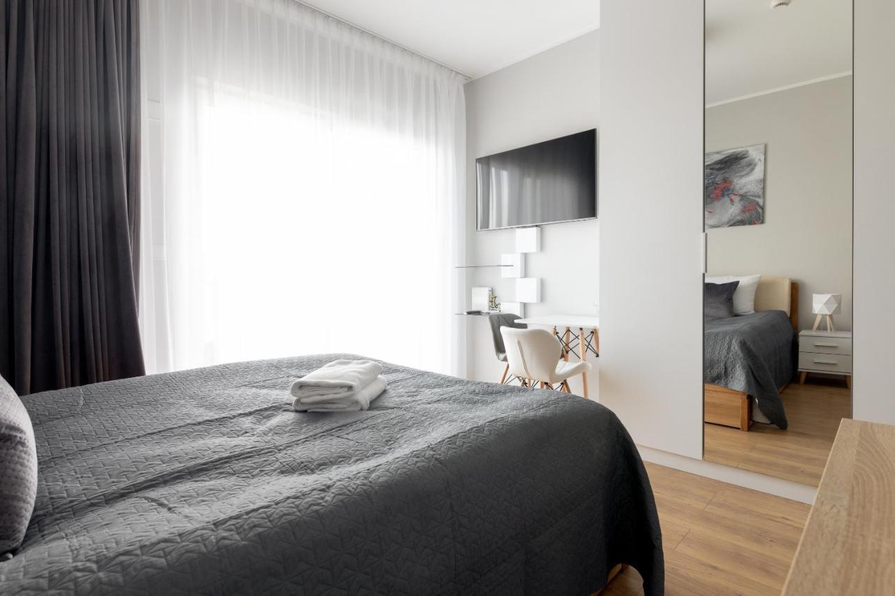 Wola Chic Silver Апартаменти